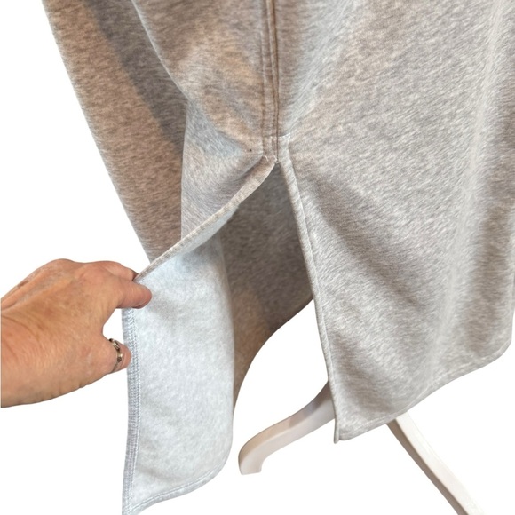 Forever 21 Heather Gray Midi Skirt with slit in back Size Small NWOT - Picture 4 of 7